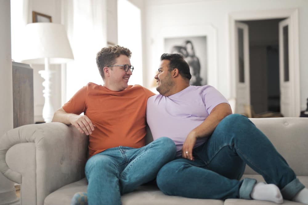 Navigating Attachment Styles in Gay Relationships